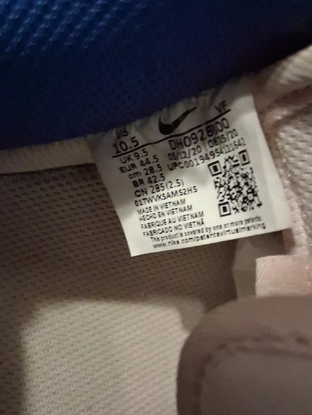 Nike low top